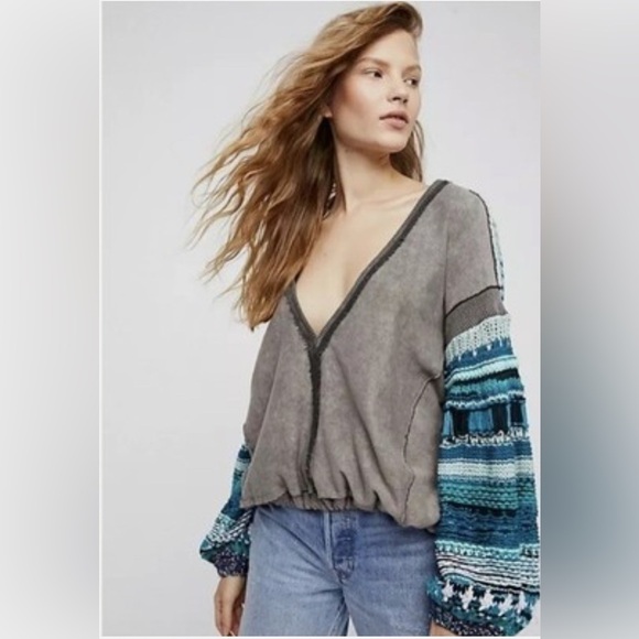 Free People Reminiscent Crochet Sleeves Pullover Blue and Gray Sweater XS - Picture 1 of 10